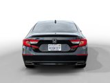 Used 2018 Honda Accord Sport image 4