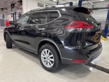 Used 2018 Nissan Rogue SV image 2