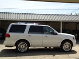 Used 2016 Lincoln Navigator Select image 2