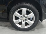 Used 2017 Chevrolet Traverse LT w/ Style and Technology Package image 5