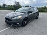 Used 2015 Ford Focus SE w/ SE Sport Package image 3