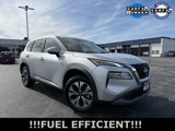Used 2023 Nissan Rogue SV image 2