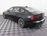 Used 2022 Volvo S90 B6 Momentum w/ Advanced Package image 4