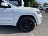 Used 2019 Jeep Grand Cherokee Altitude image 2