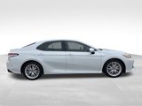Used 2020 Toyota Camry XLE image 2