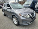 Used 2018 Nissan Rogue SV image 3