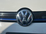 Used 2016 Volkswagen e-Golf SEL Premium image 3