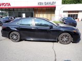 Used 2023 Toyota Camry SE image 2
