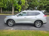 Used 2015 Nissan Rogue SL w/ SL Premium Package image 3
