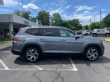 Used 2022 Volkswagen Atlas SEL image 2