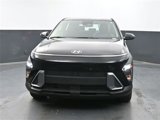 Used 2025 Hyundai Kona SE image 2