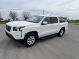 Used 2022 Nissan Frontier SV image 2