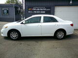 Used 2010 Toyota Corolla XLE image 2