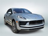 Certified 2024 Porsche Macan image 2