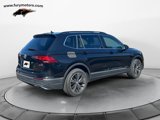 Used 2018 Volkswagen Tiguan SE w/ 18" Alloy Wheels Package image 3