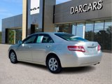 Used 2011 Toyota Camry LE image 3