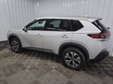 Used 2021 Nissan Rogue SV image 4