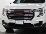 Used 2022 GMC Terrain SLT w/ Tech Package image 3