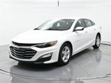 Used 2024 Chevrolet Malibu LT image 3