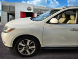Used 2015 Nissan Pathfinder Platinum image 2