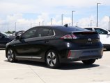Used 2020 Hyundai Ioniq SEL image 3