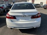 Used 2017 Honda Accord Sport Special Edition image 5