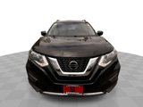 Used 2018 Nissan Rogue SV image 3