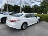 Used 2019 Toyota Camry image 3