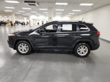 Used 2016 Jeep Cherokee Latitude w/ Comfort/Convenience Group image 4
