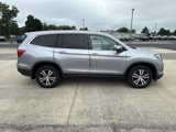 Used 2017 Honda Pilot EX image 3