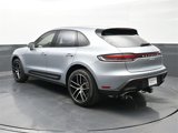 Used 2024 Porsche Macan image 3