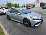 Used 2022 Toyota Camry SE image 5