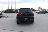 Used 2013 Volkswagen Tiguan S image 4