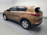 Used 2018 Kia Sportage LX image 3