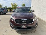 Used 2016 Kia Sorento LX image 2