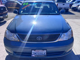 Used 2000 Toyota Avalon XLS image 3