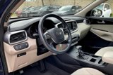 Used 2019 Kia Sorento LX w/ LX Convenience Package image 2