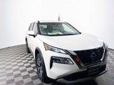 Certified 2023 Nissan Rogue SV image 3
