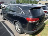 Used 2018 Kia Sorento LX image 3