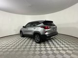 Used 2023 Kia Seltos LX image 3