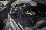 Used 2020 Aston Martin V8 Vantage Coupe image 2