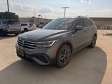 Used 2023 Volkswagen Tiguan SE image 3