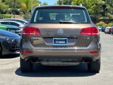 Used 2013 Volkswagen Touareg Sport image 4
