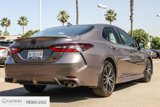 Used 2024 Toyota Camry SE image 6