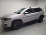 Used 2019 Jeep Cherokee Latitude Plus image 2