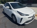 Used 2022 Toyota Prius LE image 2