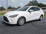 Used 2019 Toyota Yaris L image 2