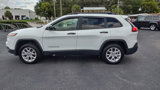 Used 2017 Jeep Cherokee Sport image 6