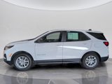 Used 2023 Chevrolet Equinox LS image 2