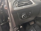 Used 2016 Chevrolet Cruze Premier image 2